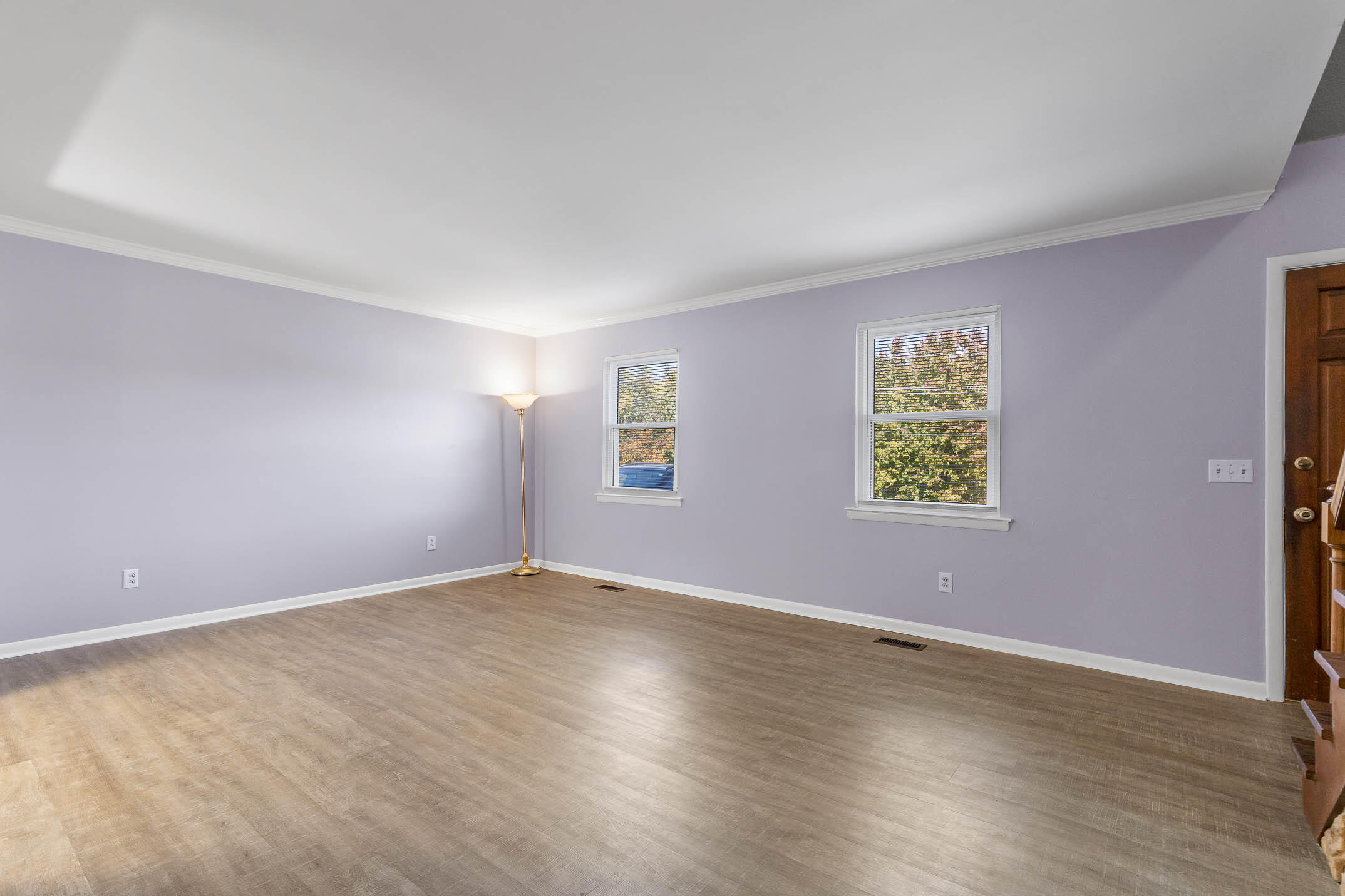 2114 Dallas Lake Road Soddy-Daisy, TN 37379 - Photo 6 of 39 Living Room2