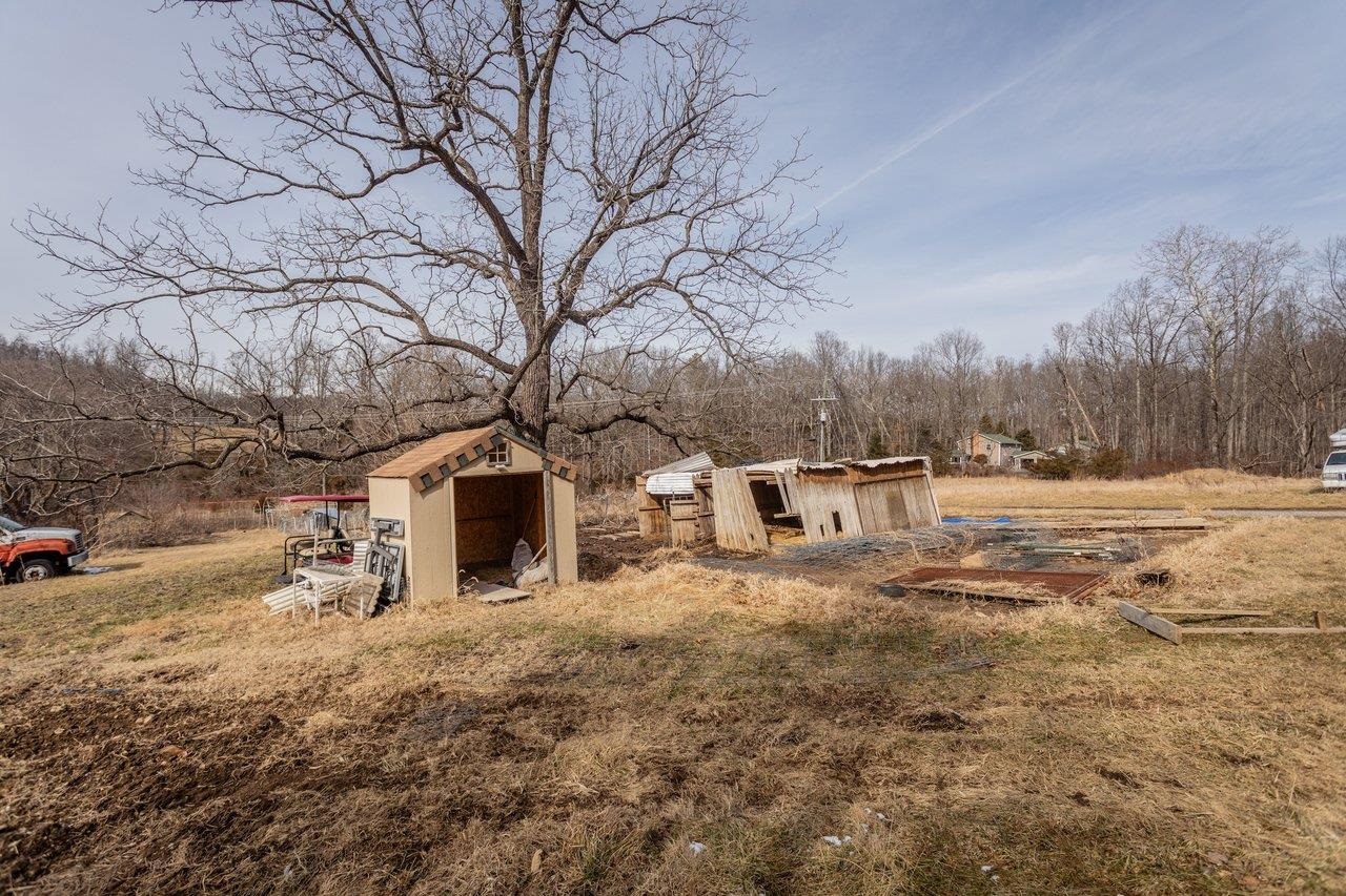 3950 Happy Valley Road Penn Laird, VA 22846 - Photo 37 of 63
