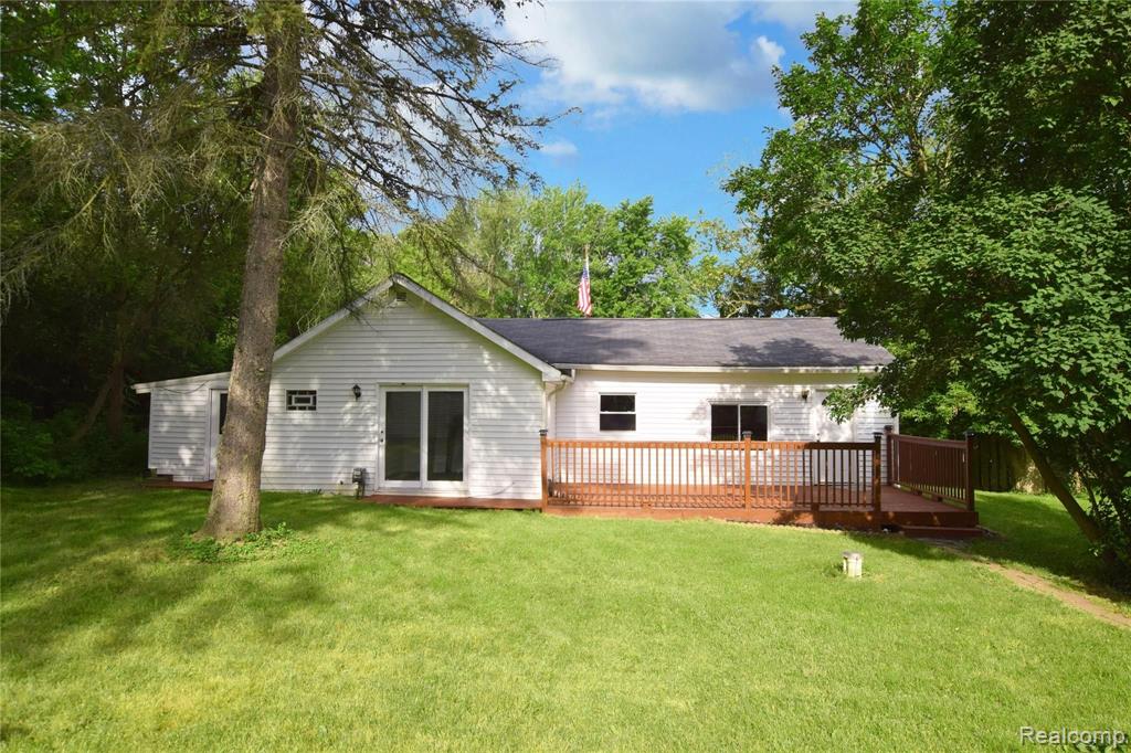 4411 Lenrose Avenue Flint, MI 48532 - Photo 1 of 12