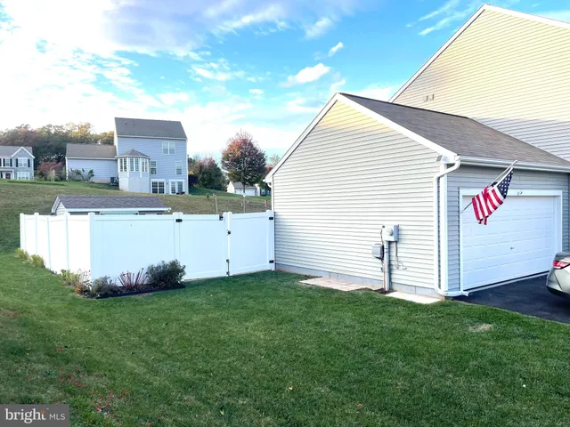 $389,900 | 20 Crabapple Drive, York Haven, PA 17370