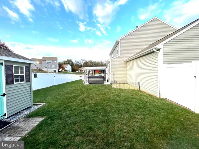 $389,900 | 20 Crabapple Drive, York Haven, PA 17370