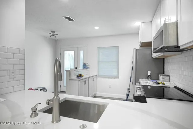 $2,300 | 145 Kristi Drive, Unit 145, Indian Harbour Beach, FL 32937