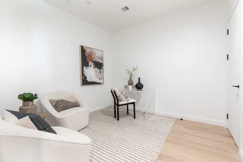 $1,390,000 | 1395 Washington Street, Unit PH603, Boston, MA 02118