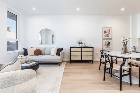 $1,390,000 | 1395 Washington Street, Unit PH603, Boston, MA 02118