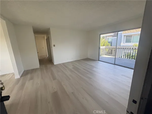 $3,000 | 167 Briarwood, Irvine, CA 92604