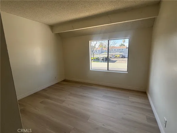 $3,250 | 167 Briarwood, Irvine, CA 92604
