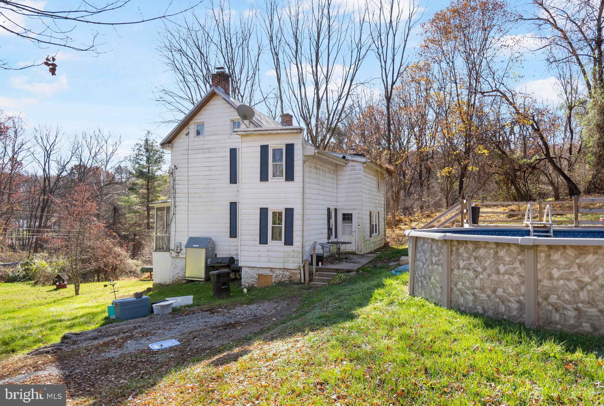 2456 Fairmount Road Hampstead, MD 21074 - Photo 23 of 27 Perfect for Summer BBQs!