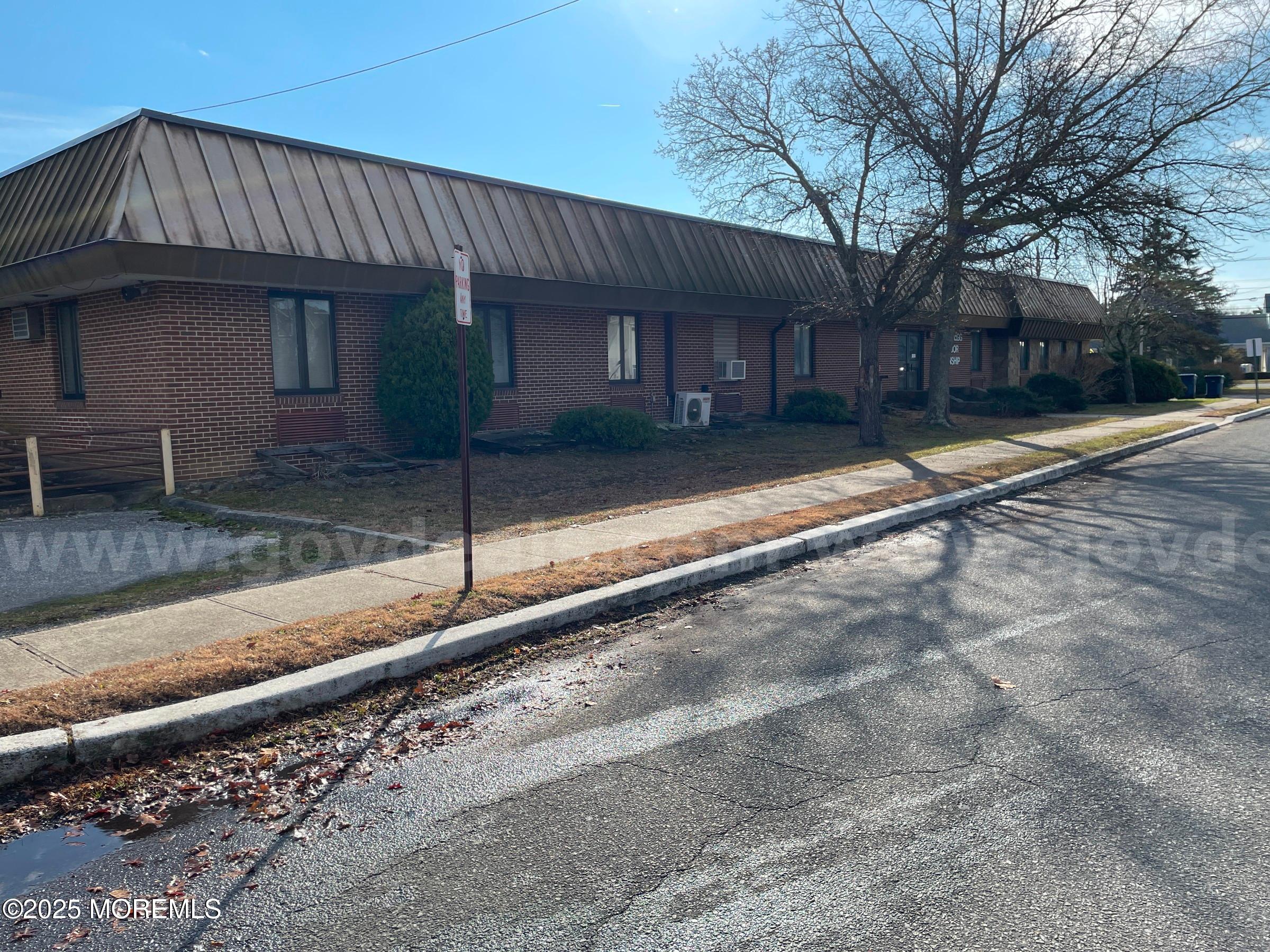 7 Gifford Road Little Egg Harbor, NJ 08087 - Photo 11 of 14 a view of a house with a yard