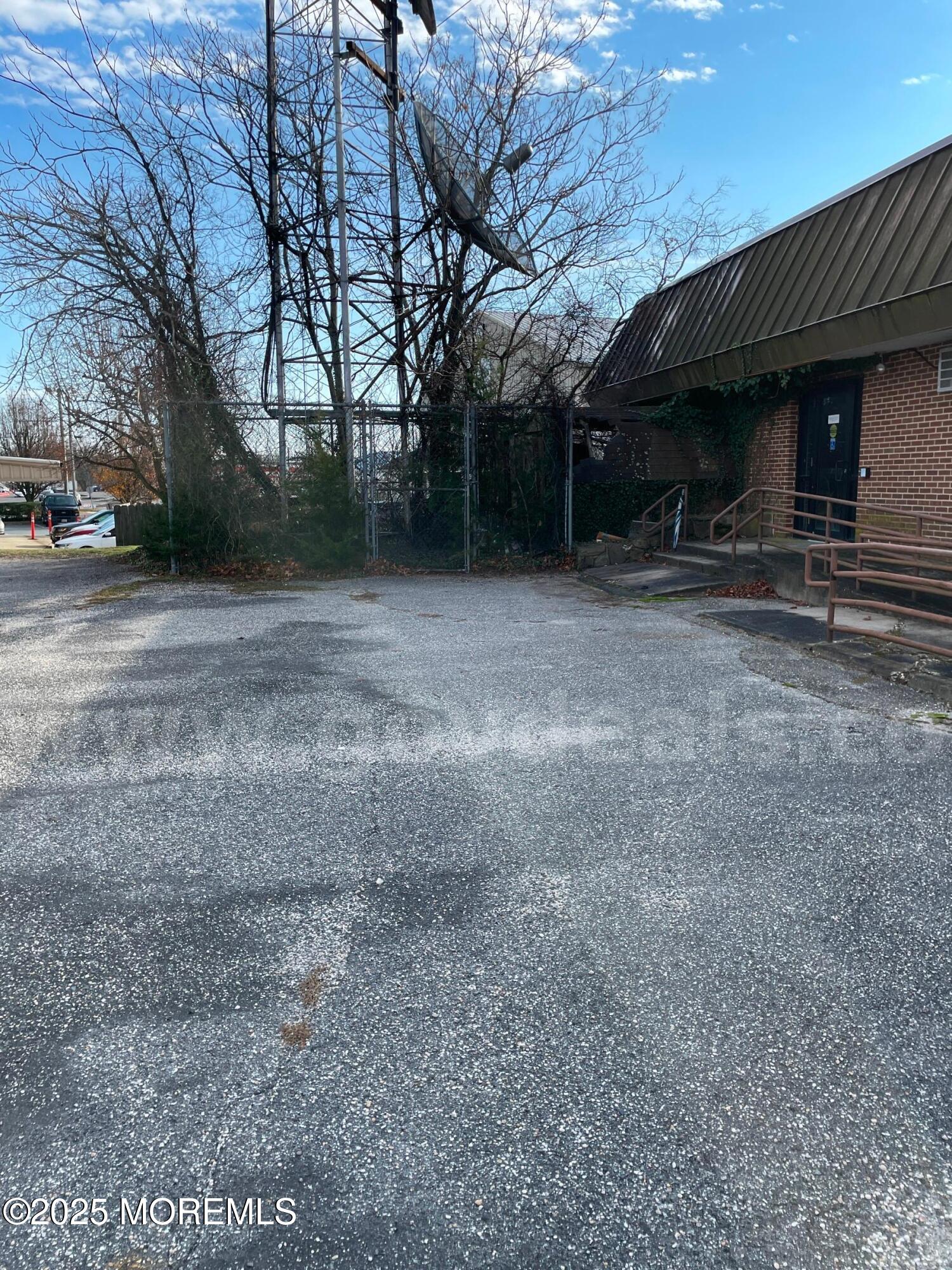 7 Gifford Road Little Egg Harbor, NJ 08087 - Photo 6 of 14 a view of a house with a back yard