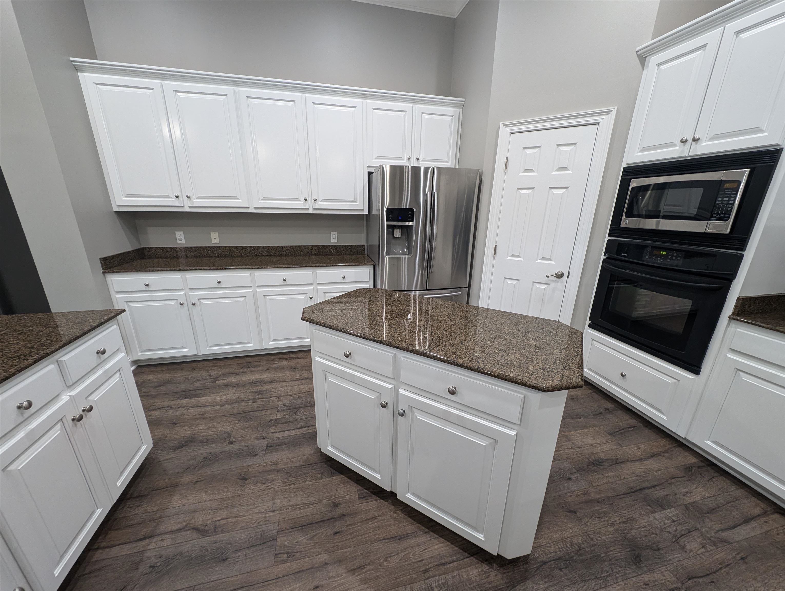 11623 Halcyon Loop Daphne, AL 36526 - Photo 31 of 90 Kitchen