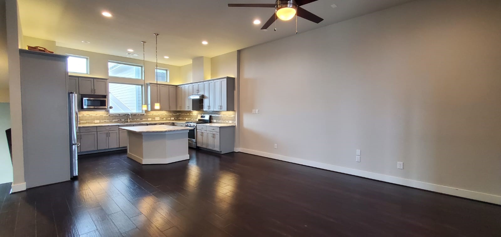 2422 Maufferd Street Houston, TX 77009 - Photo 16 of 35