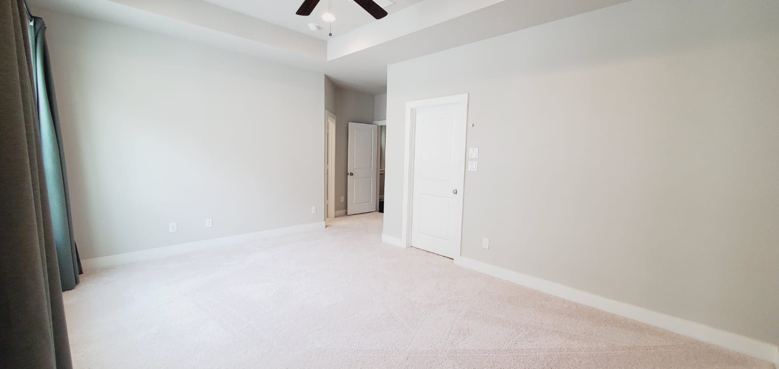 2422 Maufferd Street Houston, TX 77009 - Photo 26 of 35 a view of an empty room