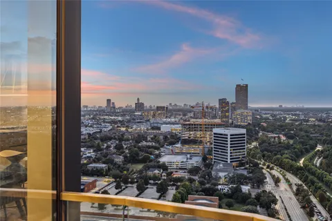 $2,295,000 | 1711 Allen Parkway, Unit 2301, Houston, TX 77019
