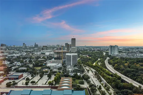 $2,295,000 | 1711 Allen Parkway, Unit 2301, Houston, TX 77019