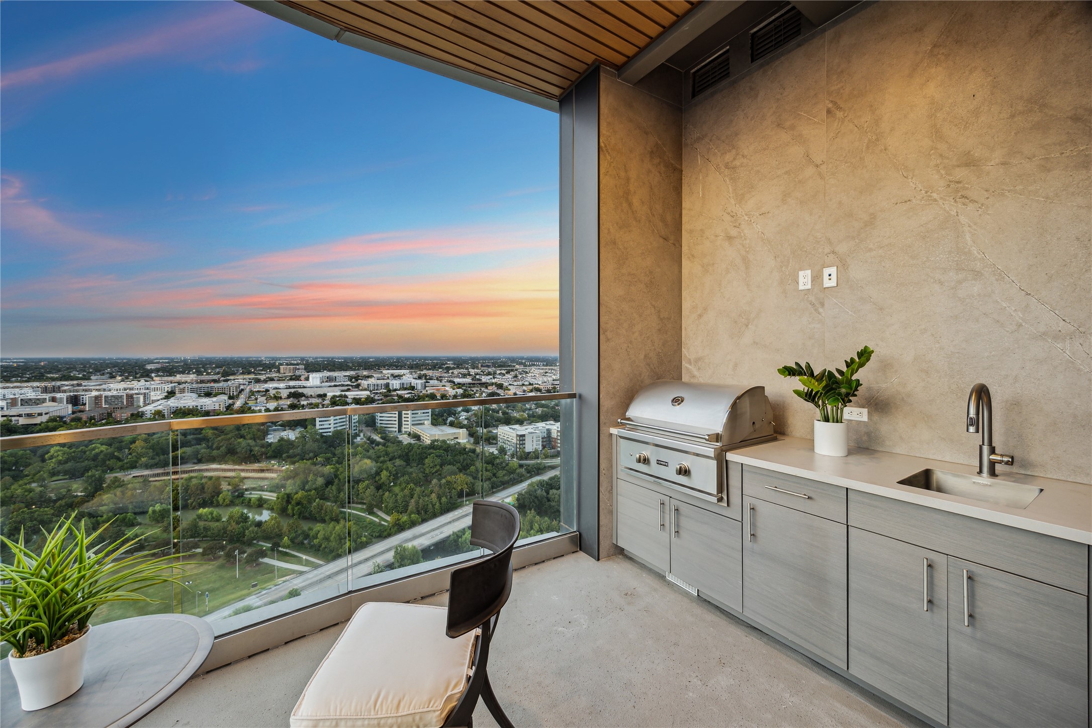 1711 Allen Parkway, Unit 2301 Houston, TX 77019 - Photo 25 of 45