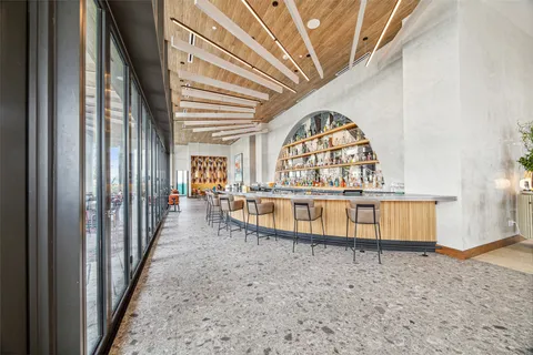 $2,295,000 | 1711 Allen Parkway, Unit 2301, Houston, TX 77019