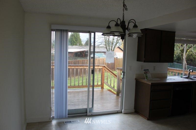 13703 Southeast 172nd Street Renton, WA 98058 - Photo 5 of 9 Gallery Image 5