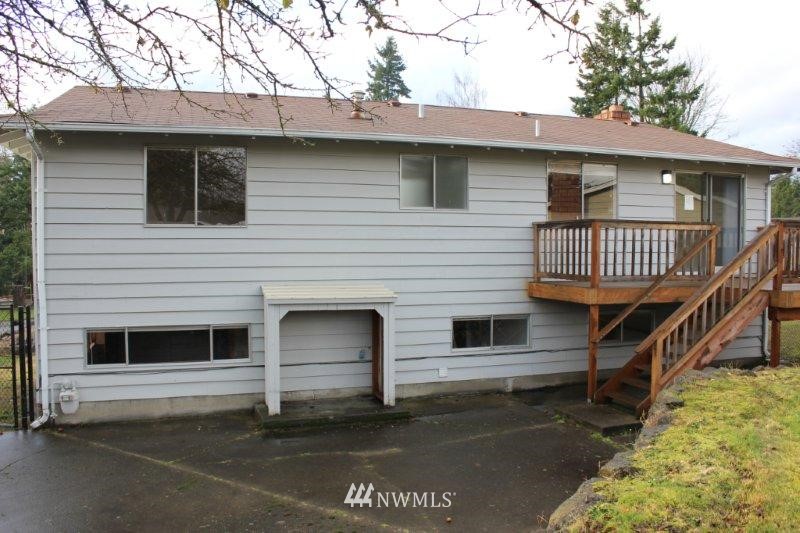 13703 Southeast 172nd Street Renton, WA 98058 - Photo 9 of 9 Gallery Image 9
