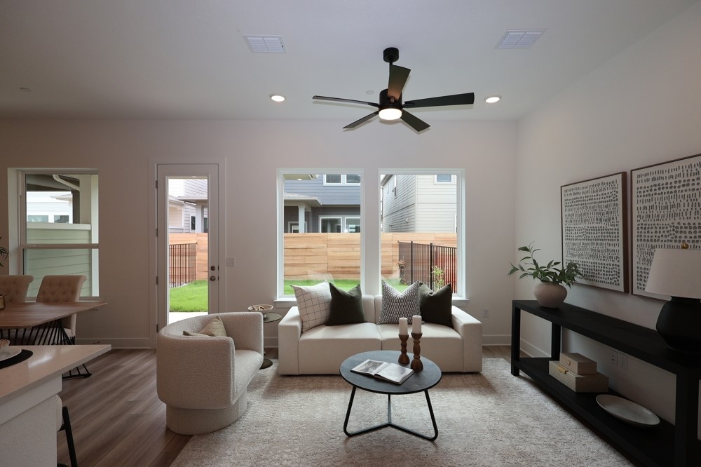 1025 Brickell Loop Austin, TX 78744 - Photo 2 of 14 Family Room (Staged)