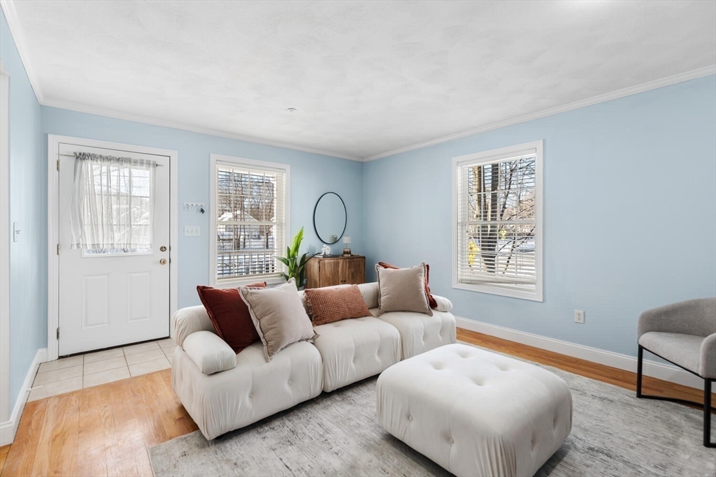 824 Main Street, Unit 1 Wakefield, MA 01880 - Photo 11 of 26