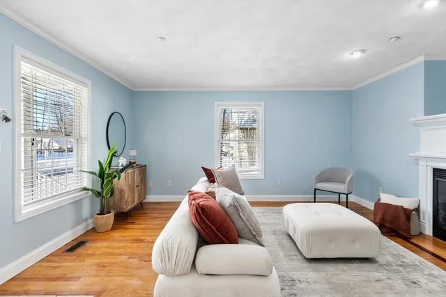 $524,900 | 824 Main Street, Unit 1, Wakefield, MA 01880