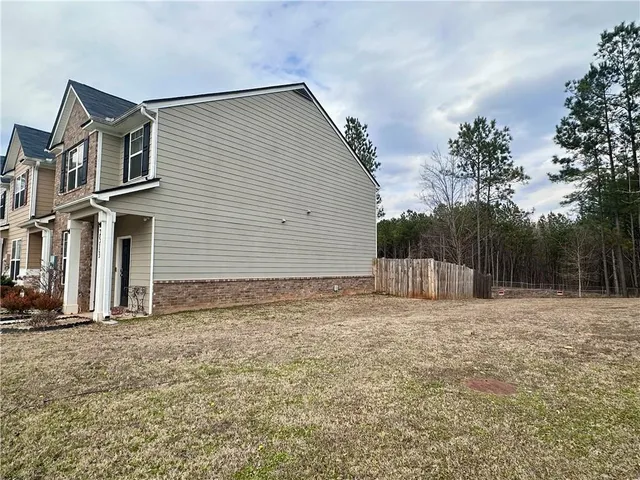 $235,000 | 2513 Piering Drive, Unit 50, Lithonia, GA 30038