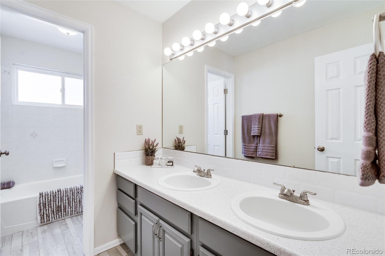 7882 Sweet Water Road Lone Tree, CO 80124 - Photo 18 of 30