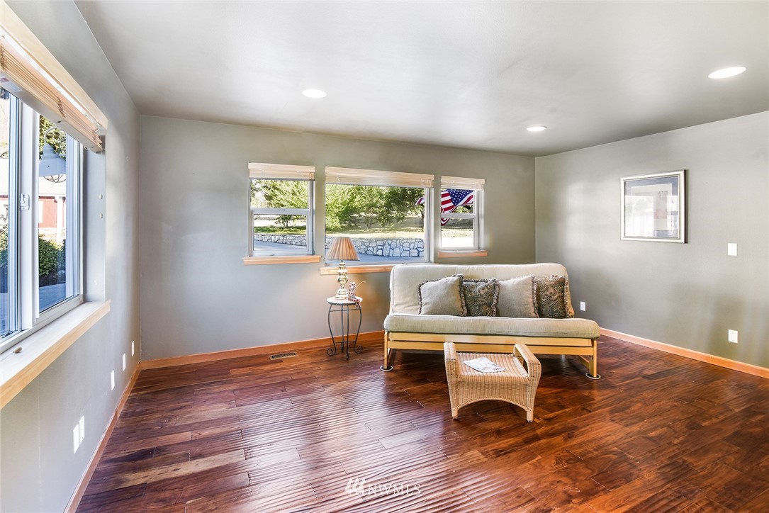 1644 Northeast Jacobson Road Poulsbo, WA 98370 - Photo 22 of 39 Gallery Image 22