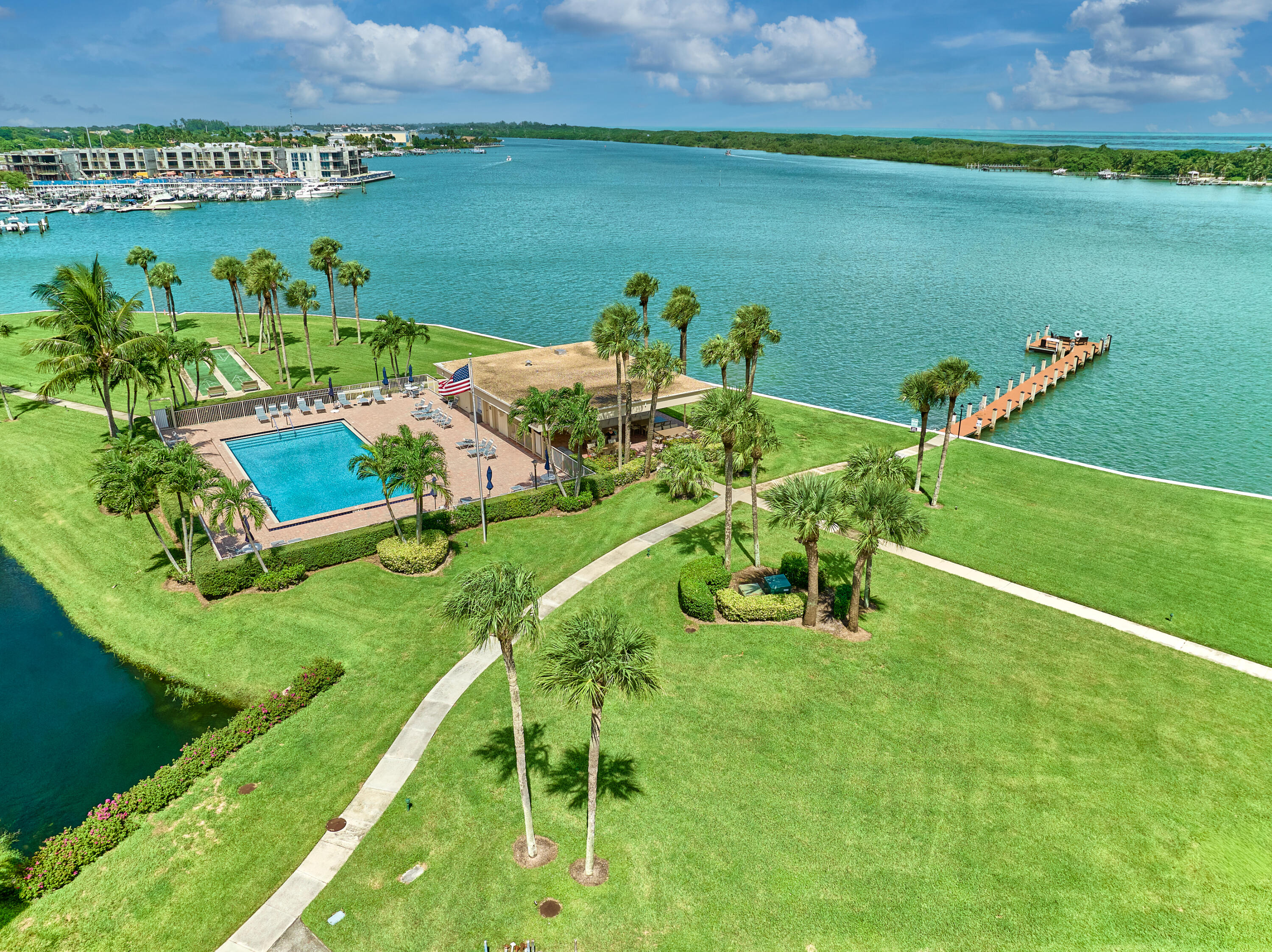 200 Intracoastal Place, Unit 402 Jupiter, FL 33469 - Photo 4 of 39 © PYL 0067
