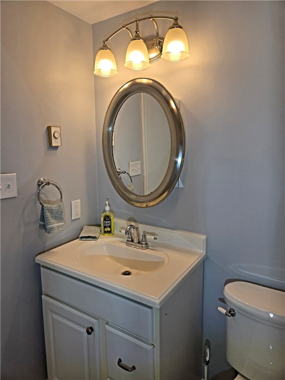 200 Post Road, Unit 119 Warwick, RI 02888 - Photo 13 of 28 Half Bath