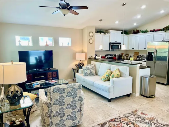 $365,000 | 6417 Pine Breeze Run, Sarasota, FL 34243