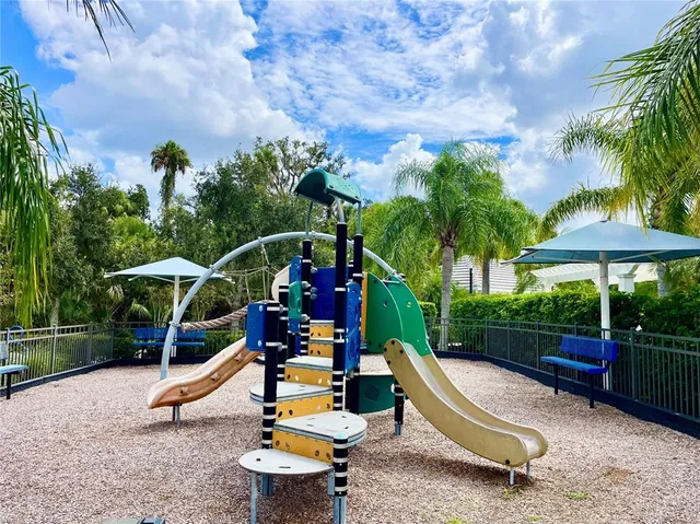 $365,000 | 6417 Pine Breeze Run, Sarasota, FL 34243