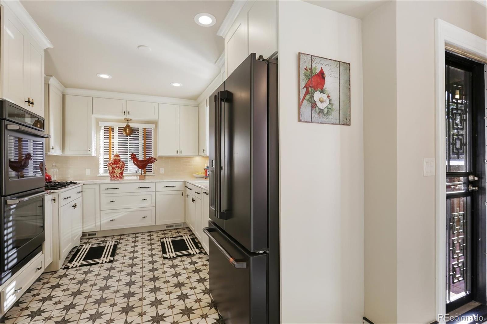 1735 Cherry Street Denver, CO 80220 - Photo 17 of 37