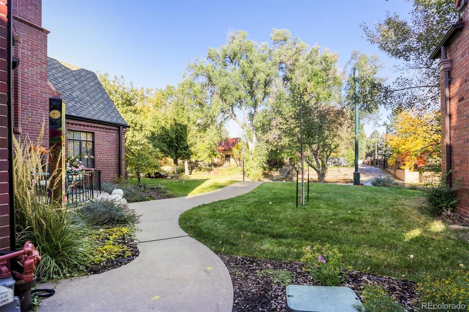 1735 Cherry Street Denver, CO 80220 - Photo 6 of 37