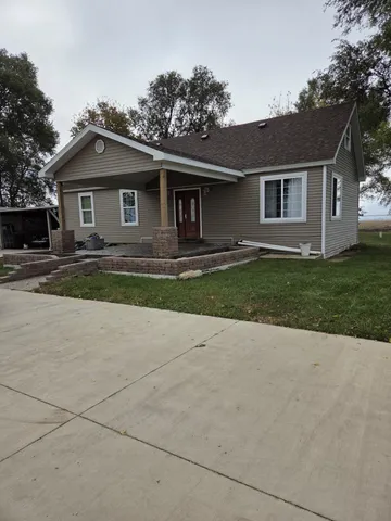$249,900 | 3692 East 2nd Road, Mendota, IL 61342