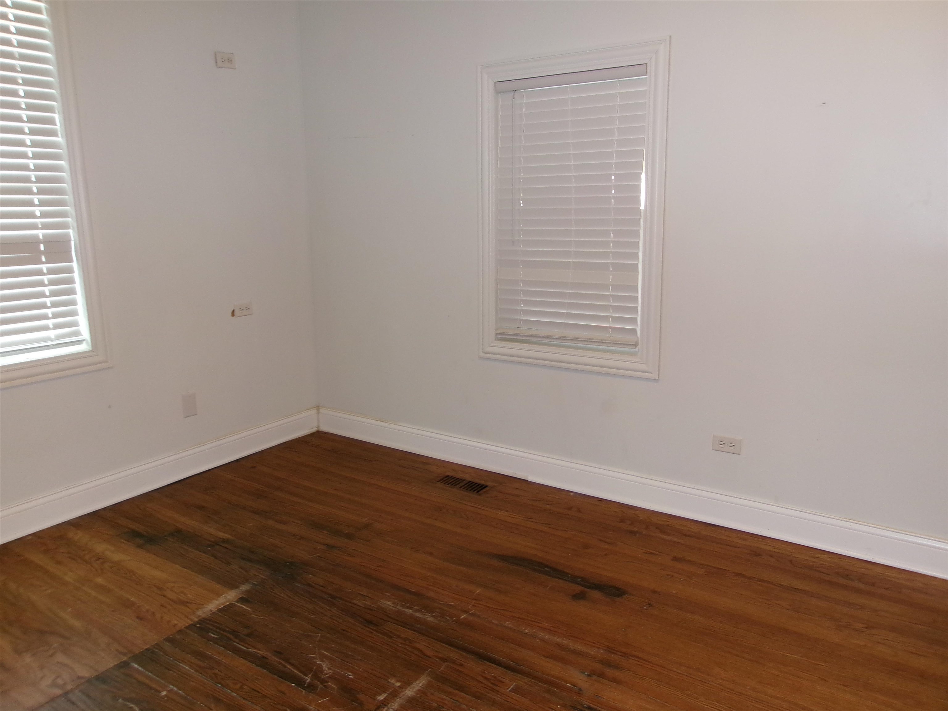 3692 East 2nd Road Mendota, IL 61342 - Photo 4 of 13