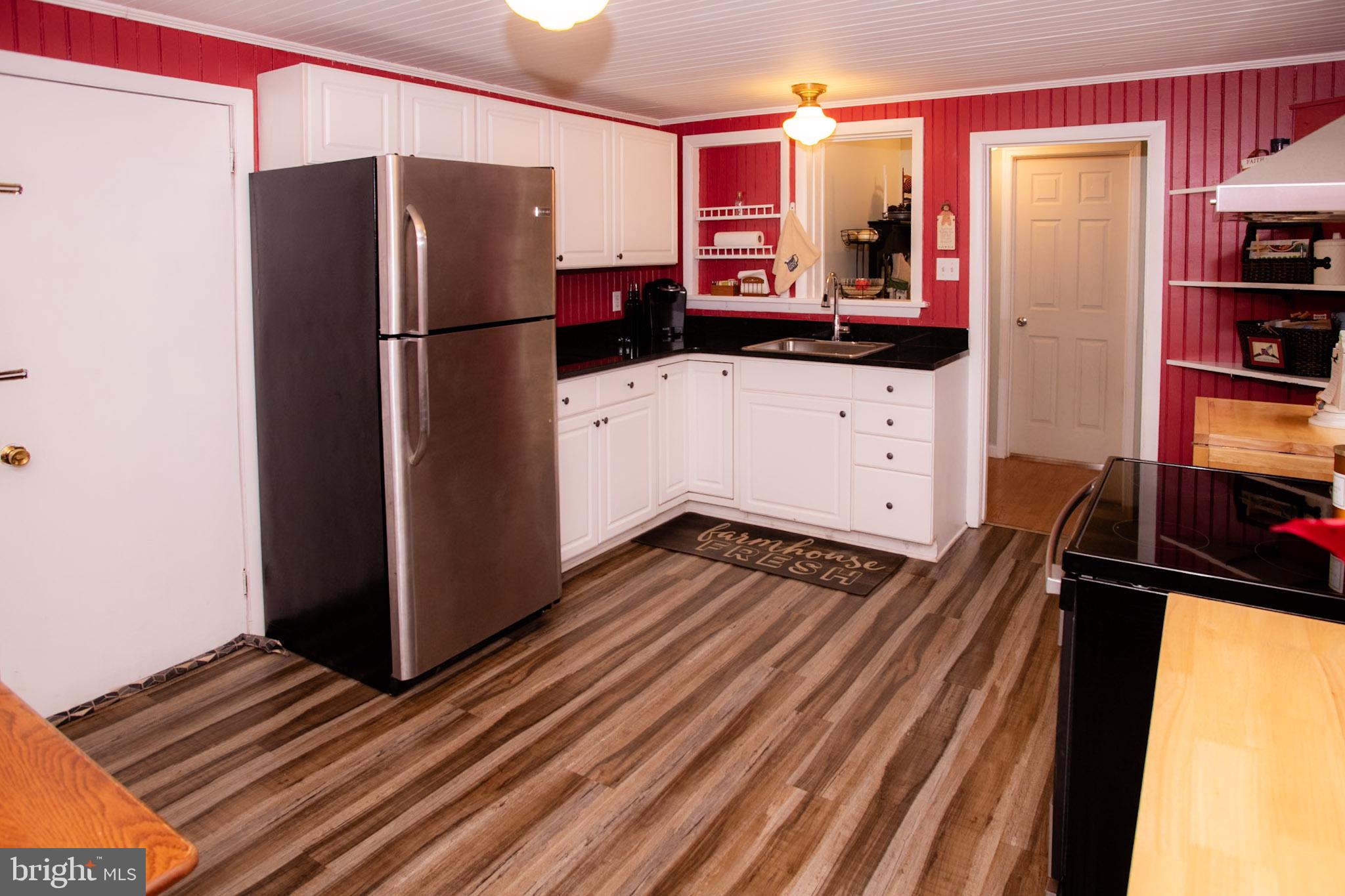 3051 Foulk Road Garnet Valley, PA 19060 - Photo 18 of 47