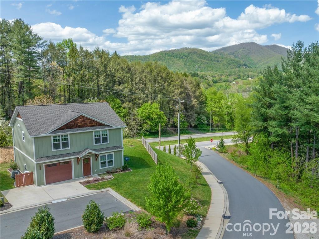 101 Towne Place Clyde, NC 28721 - Photo 27 of 28