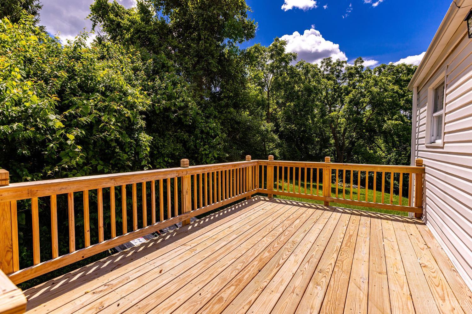 5753 Boomer Road Cincinnati, OH 45247 - Photo 15 of 40