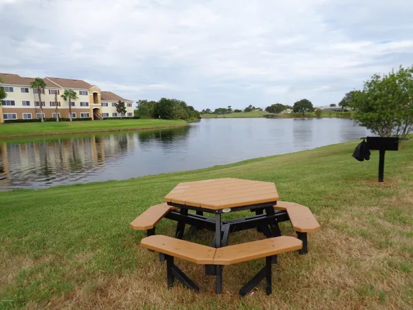 $1,800 | 1851 Long Iron Drive, Unit 928, Rockledge, FL 32955
