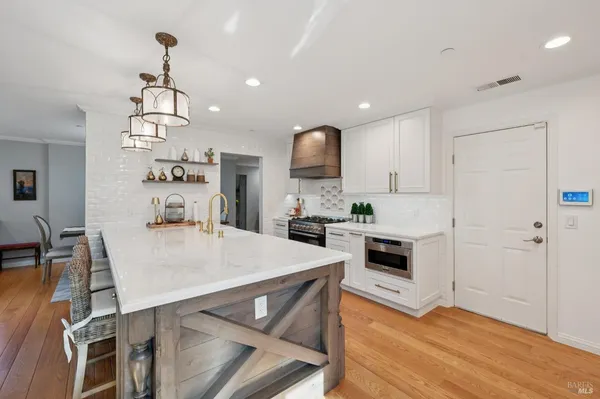 $1,495,000 | 311 Las Flores Avenue, San Rafael, CA 94903