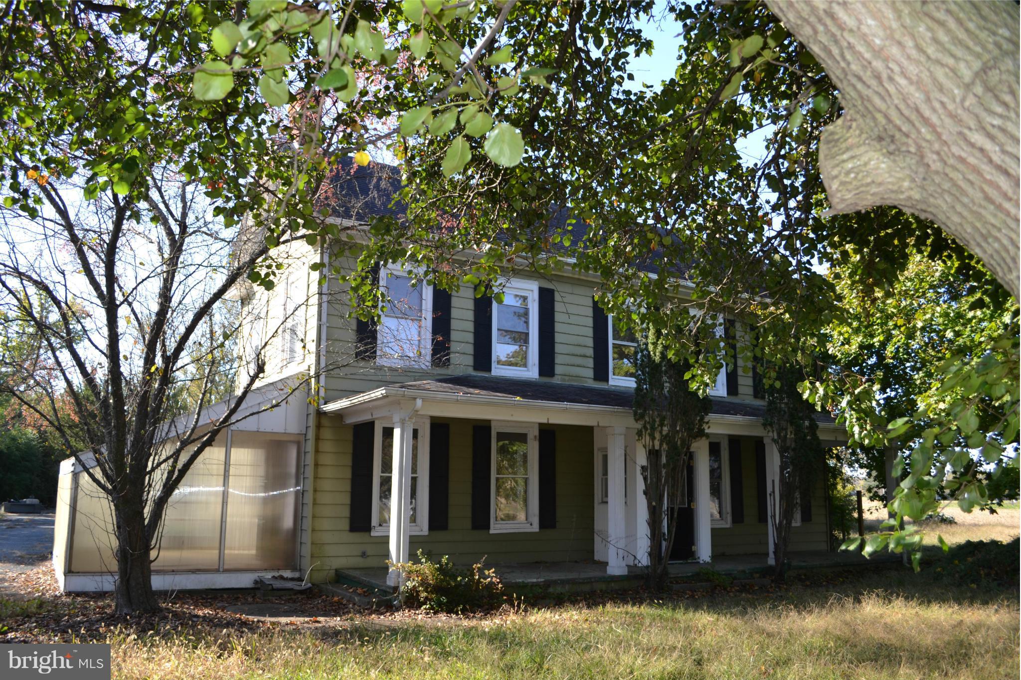 10141 River Landing Road Denton, MD 21629 - Photo 1 of 7 Exterior (Front)