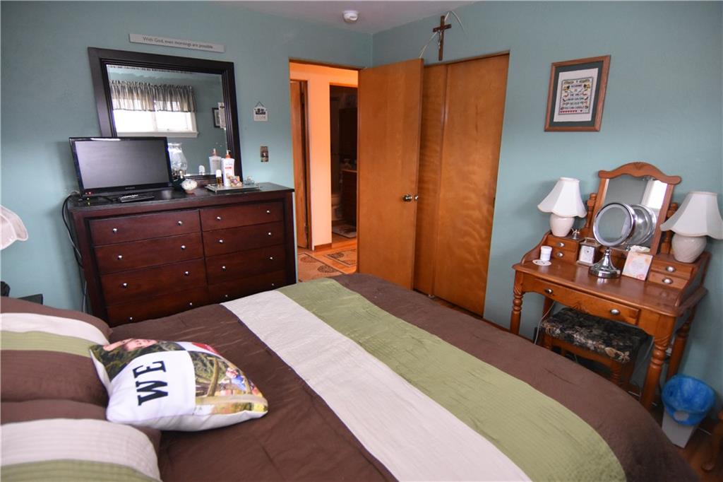 5329 Ranchview Drive Pittsburgh, PA 15236 - Photo 14 of 25 Gallery Image 14