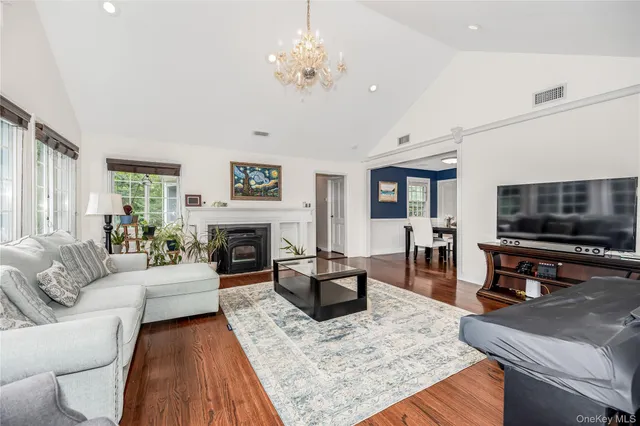 $505,000 | 5 Cross Road, Putnam Valley, NY 10579