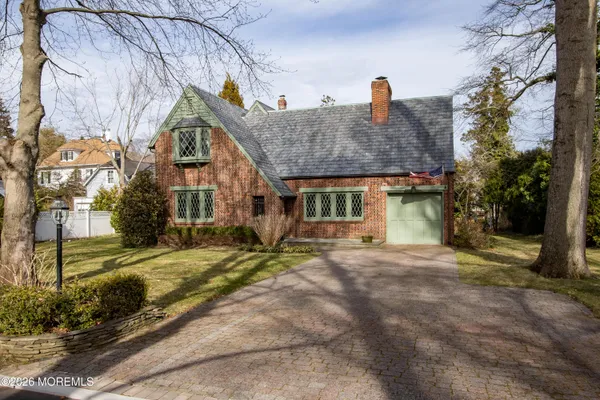 $7,800 | 3 Monmouth Avenue, Rumson, NJ 07760