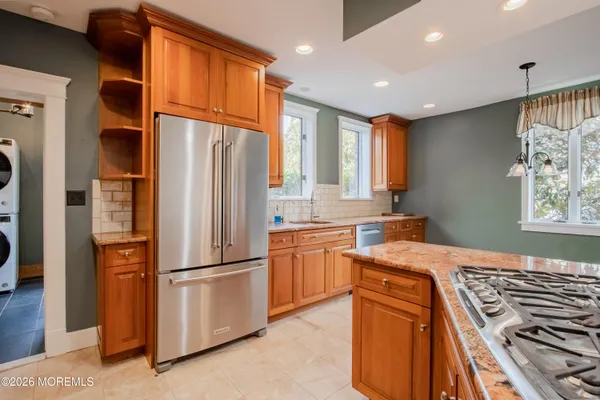 $7,800 | 3 Monmouth Avenue, Rumson, NJ 07760