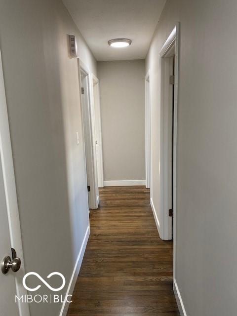 8061 Folkstone Road Indianapolis, IN 46268 - Photo 15 of 29 Gallery Image 15