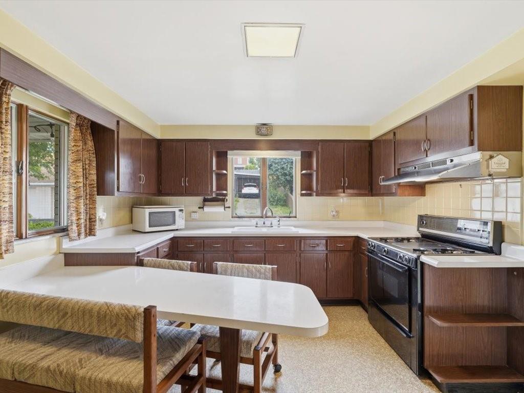 600 Mary Street Monongahela, PA 15063 - Photo 8 of 50 Kitchen