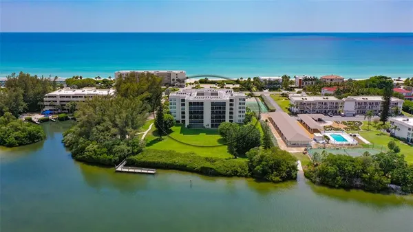 $7,200 | 3240 Gulf Of Mexico Drive, Unit B303, Longboat Key, FL 34228