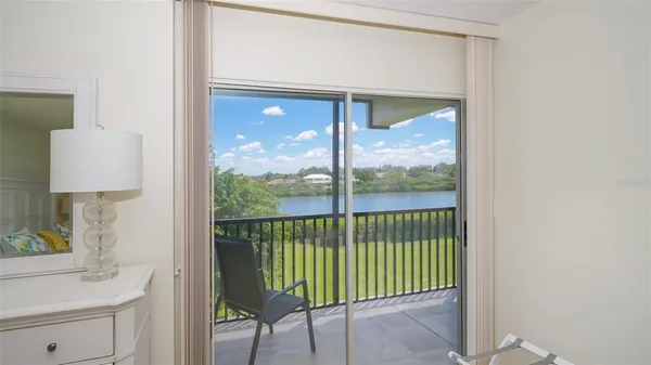 $7,200 | 3240 Gulf Of Mexico Drive, Unit B303, Longboat Key, FL 34228